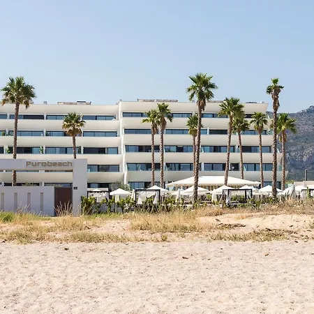 Apartup Beachfront Deluxe Apartmán