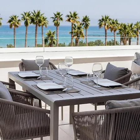 Appartement Apartup Beachfront Deluxe *