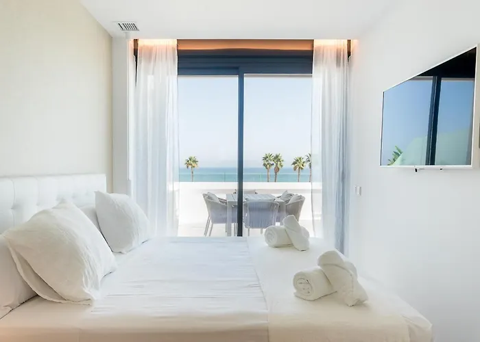 Apartup Beachfront Deluxe * Dénia